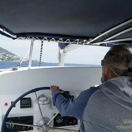 Catamarano Azul