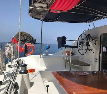 Catamarano Azul * Quattro Pani