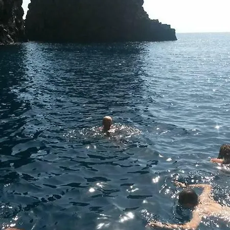 Catamarano Azul